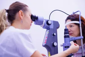 Jak przygotować się do laserowej korekcji wzroku